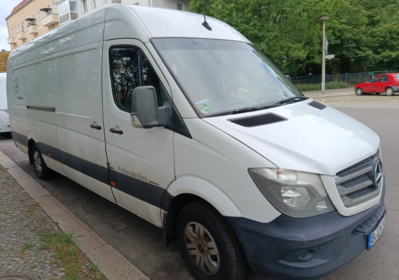 Mercedes-Benz Transporter Vermietung – 3,5 Tonnen