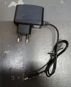 Ladegerät für elektronische Waage