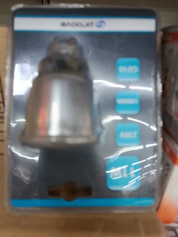 LED-Taschenlampe mit direktem Stecker – Kraftvolle Beleuchtung und direktes Laden